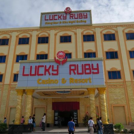 Lucky Ruby Resort Bavet Esterno foto